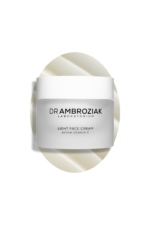 Light Face Cream – krem nawilżający z witaminą C i kwasem hialuronowym do skóry suchej - obrazek 2