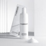 Moisturising Foam Cleanser - Pianka myjąca - obrazek 3