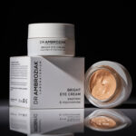 Bright Eye Cream - rozświetlający krem pod oczy - obrazek 3